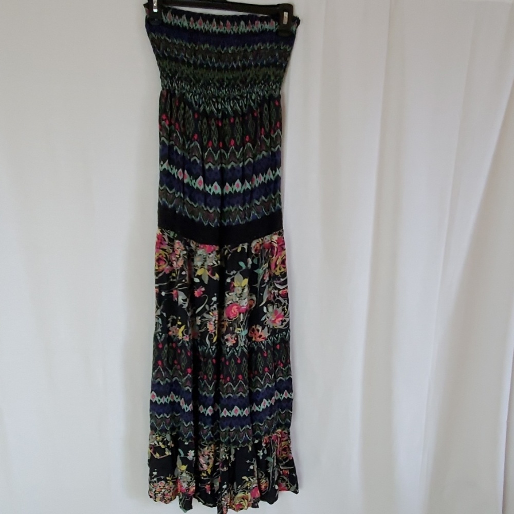 Long strapless dress